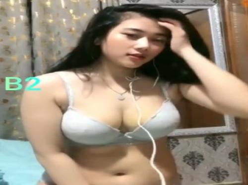 Eneng Cantik Goyang Hot